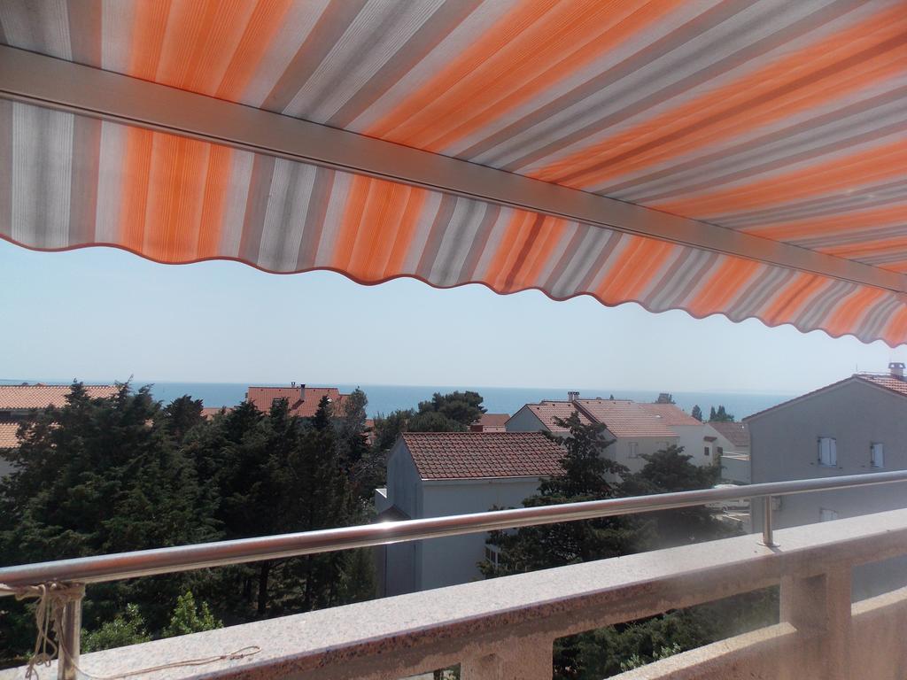 Apartmani Emilio Novalja Δωμάτιο φωτογραφία