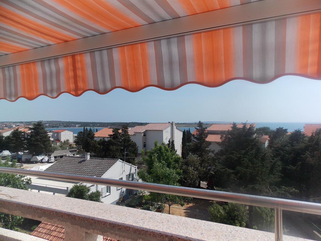 Apartmani Emilio Novalja Εξωτερικό φωτογραφία
